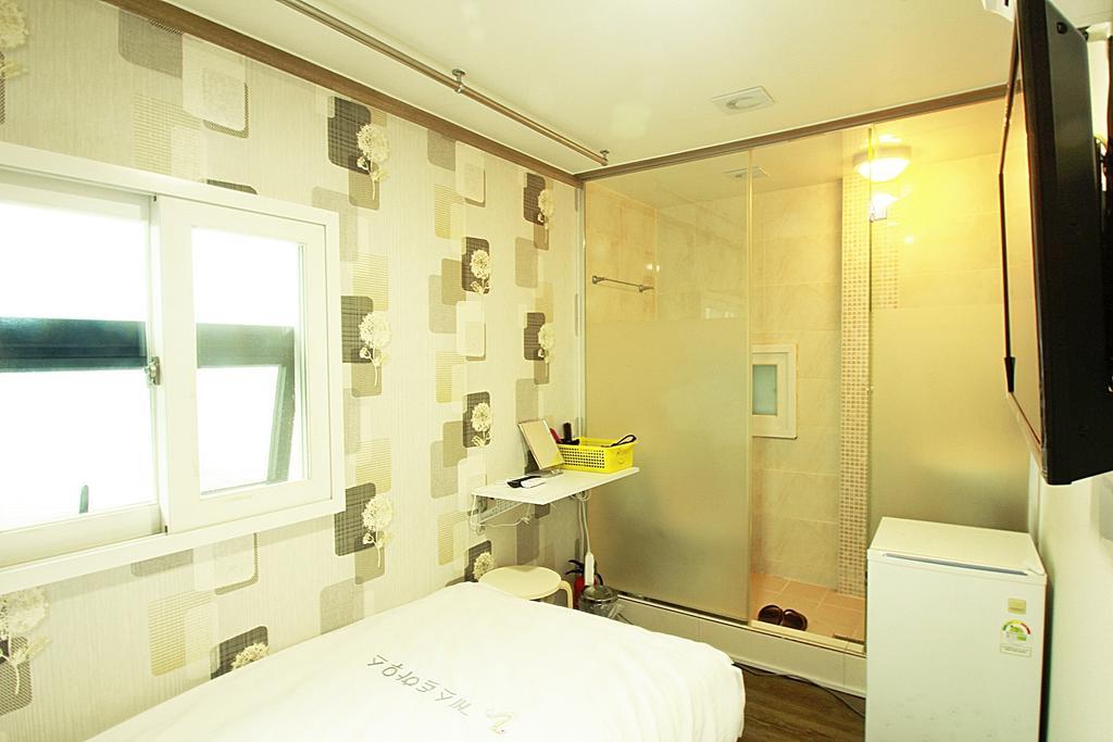 Eel Guesthouse 首爾 客房 照片