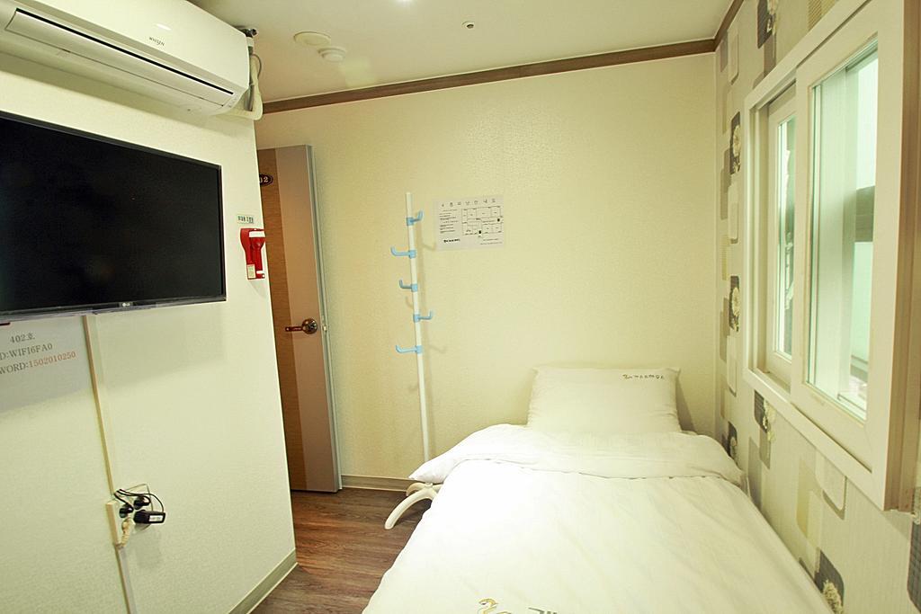 Eel Guesthouse 首爾 客房 照片