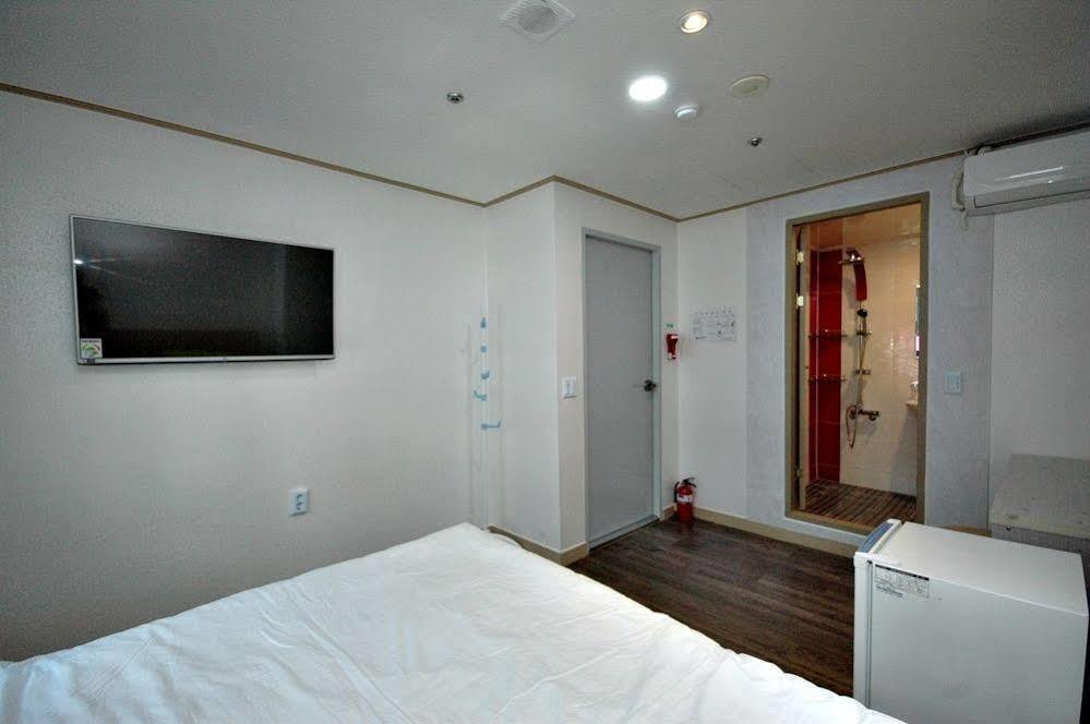 Eel Guesthouse 首爾 外观 照片